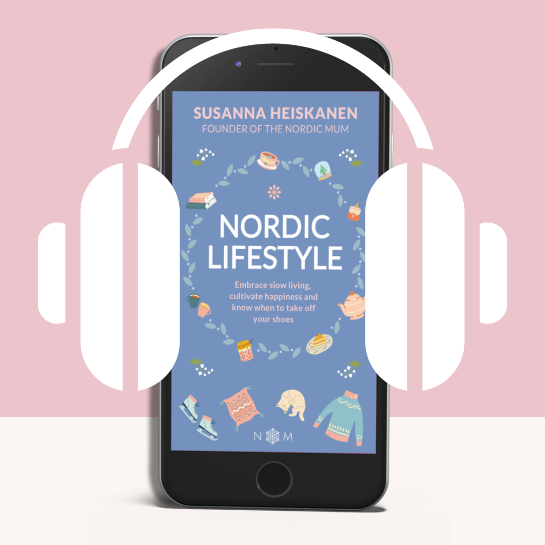 Nordic-Lifestyle-Audibook-with-headset